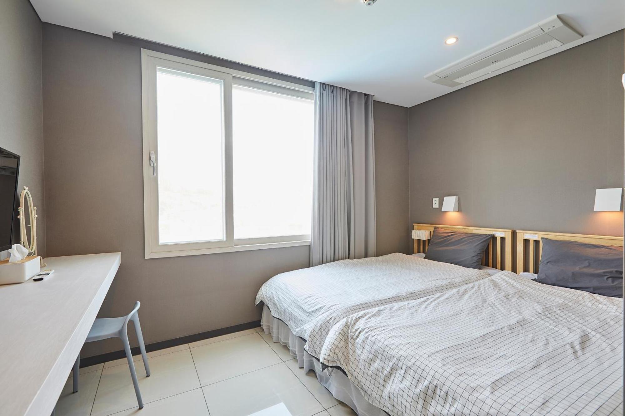 Red-Lighthouse Guest House Sokcho Cameră foto