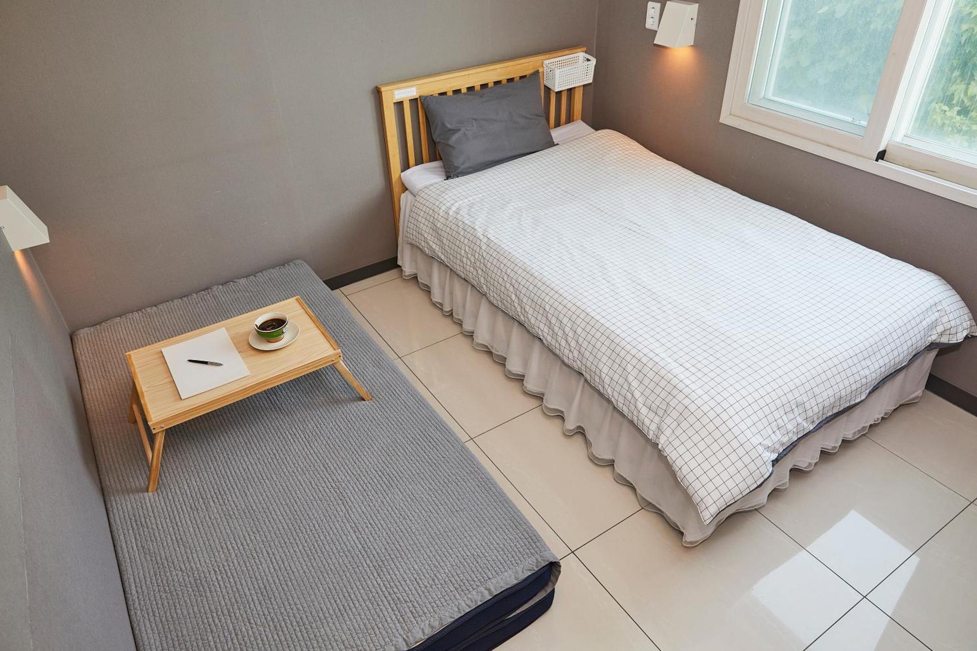 Red-Lighthouse Guest House Sokcho Cameră foto